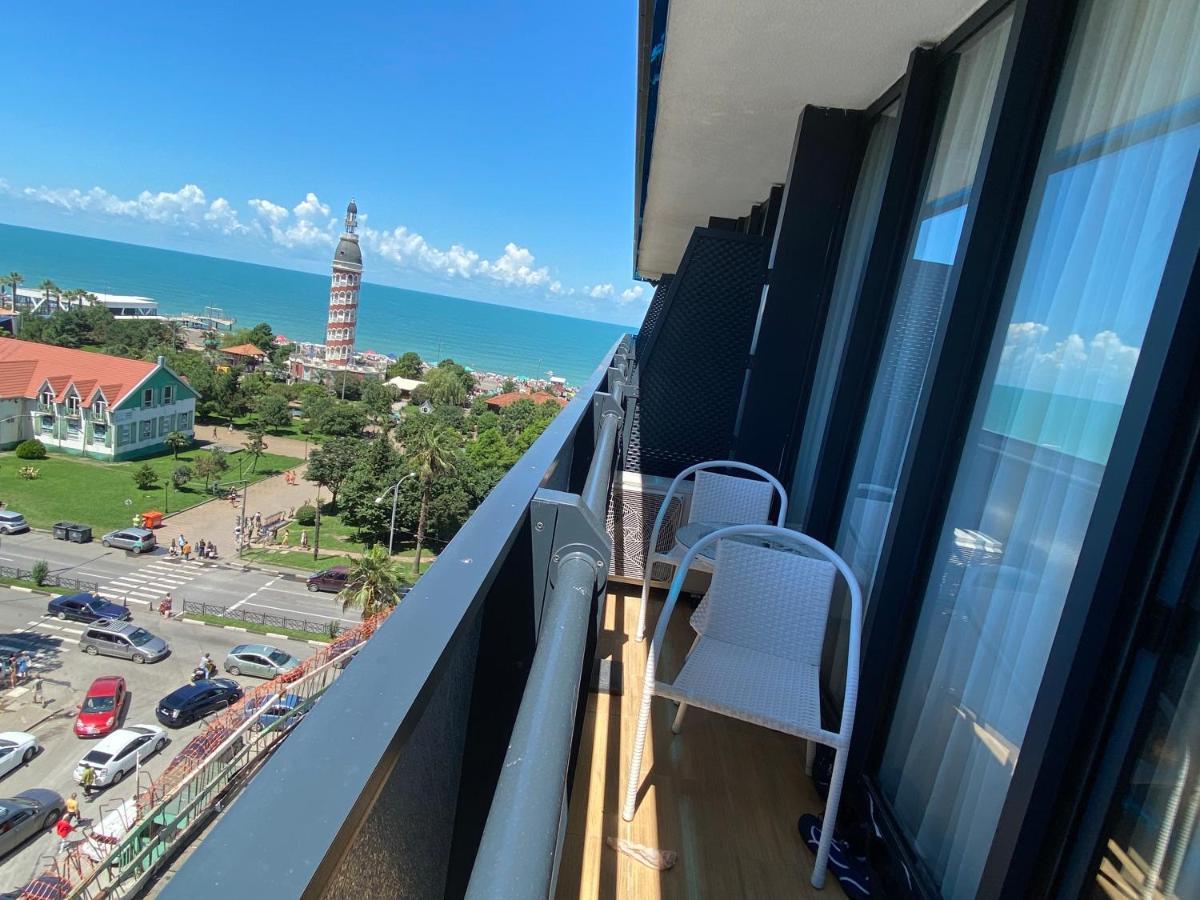 Orbi City Sea View Batoumi Extérieur photo