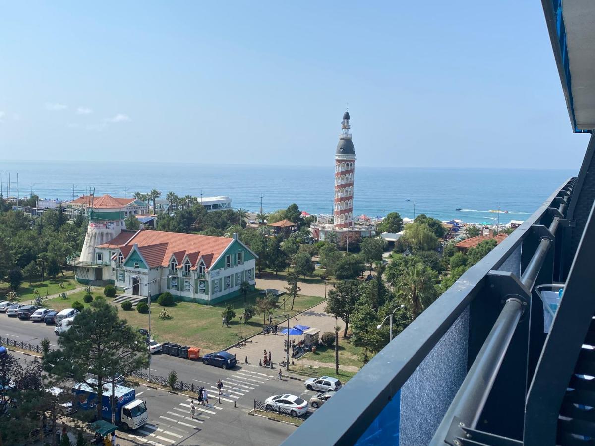 Orbi City Sea View Batoumi Extérieur photo
